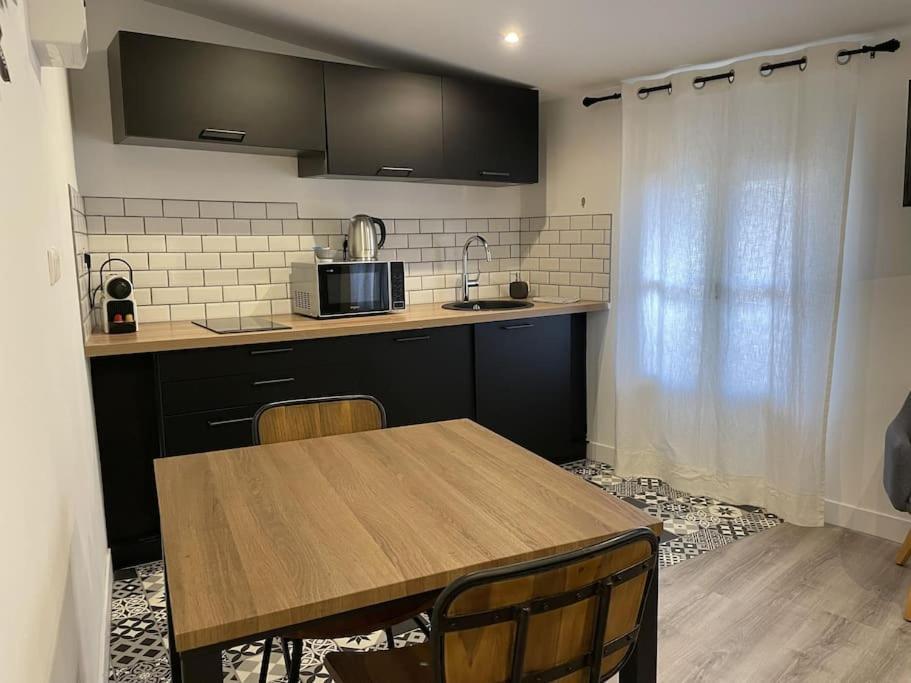 Le Moulin 2 - Appartement Arenes Romaines- Beziers Gare - Wifi- Tv Connecte Bagian luar foto